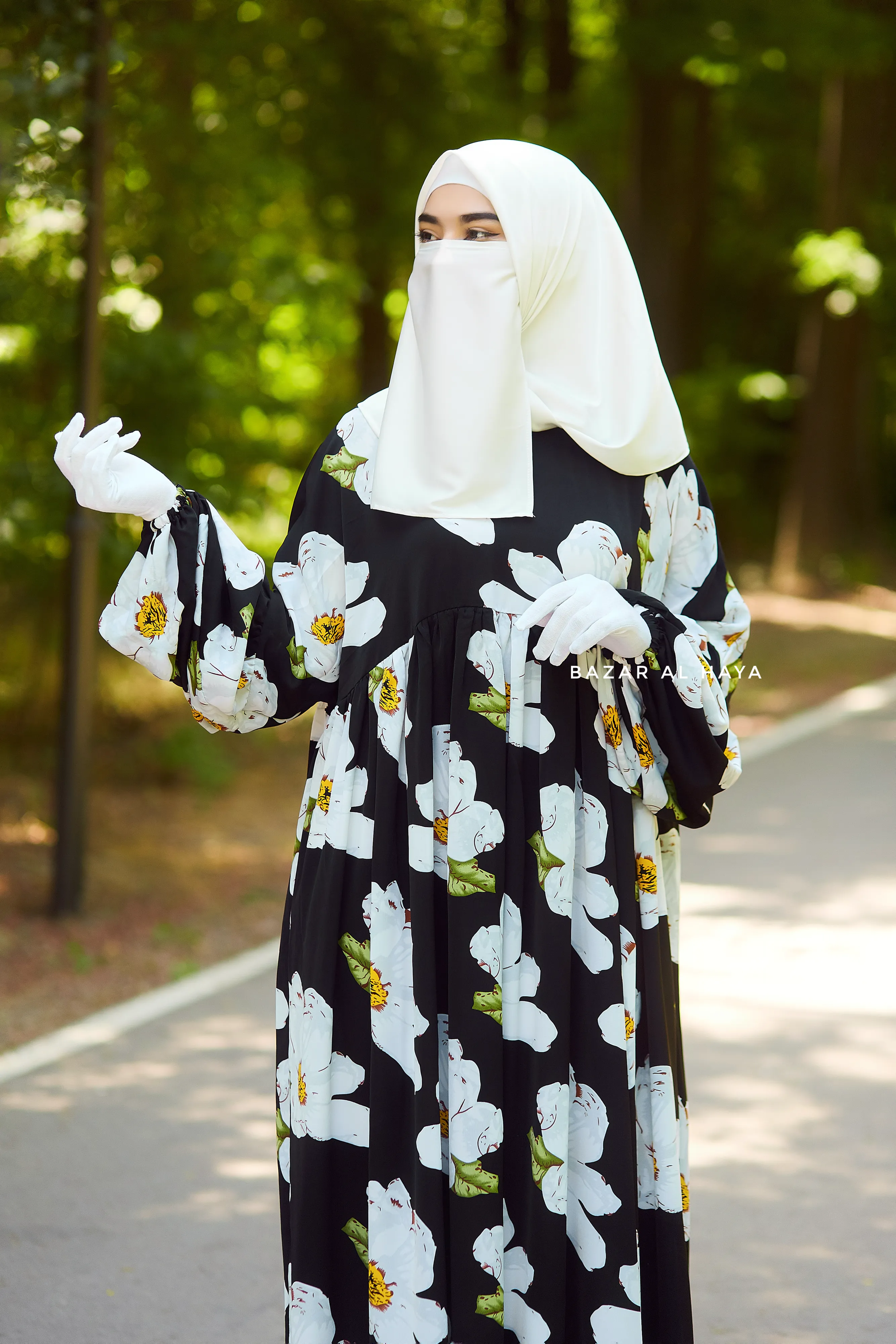 Black Muna Loose Fit Summer Abaya Dress - Viscose Cotton & Daisy Flower Print