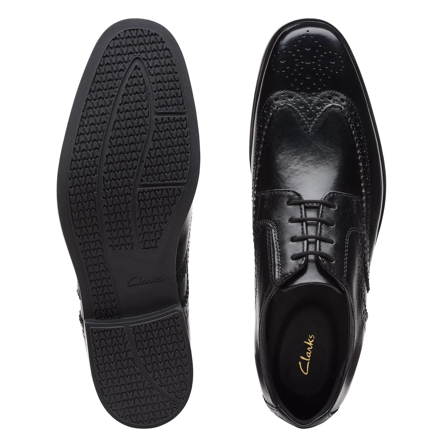 Clarks Howard Wing Shoes (Wide Fit)