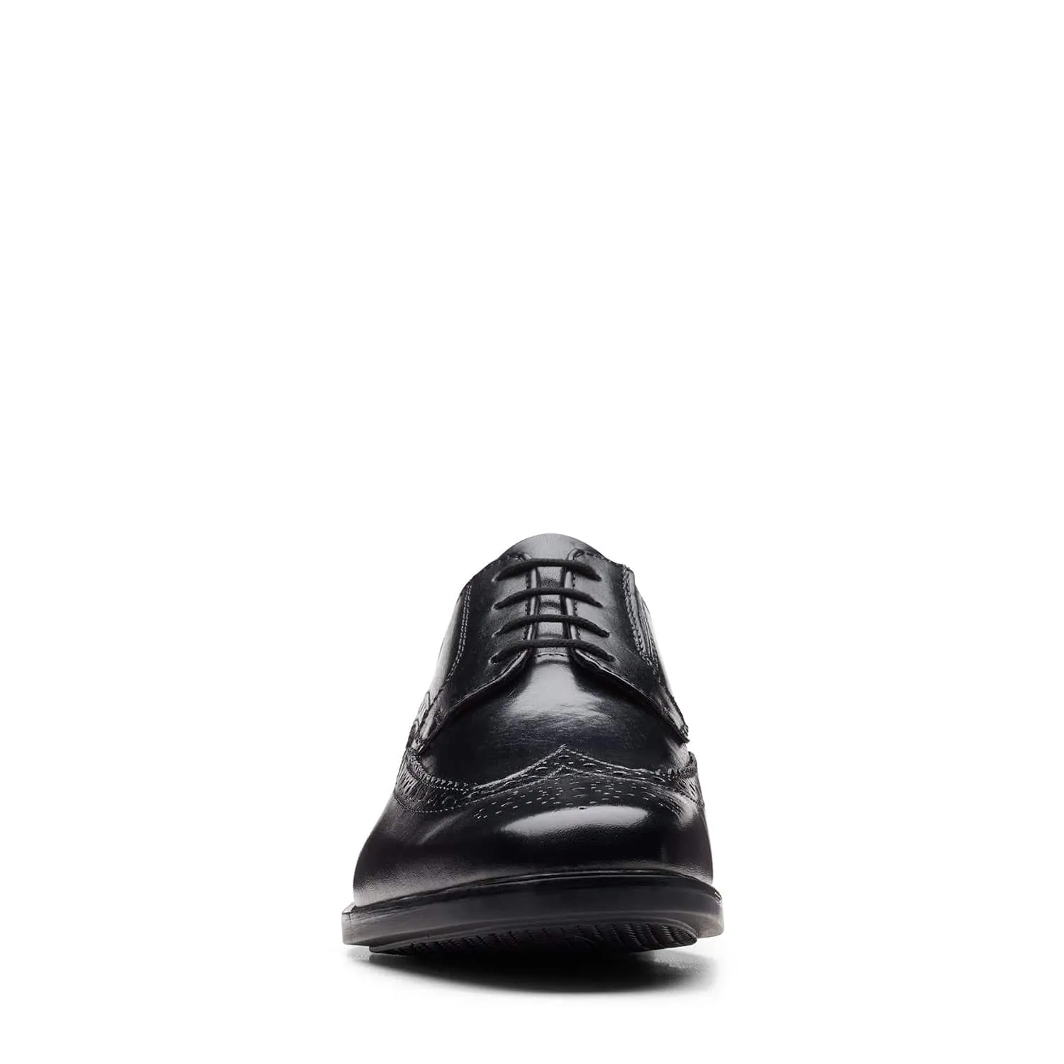 Clarks Howard Wing Shoes (Wide Fit)