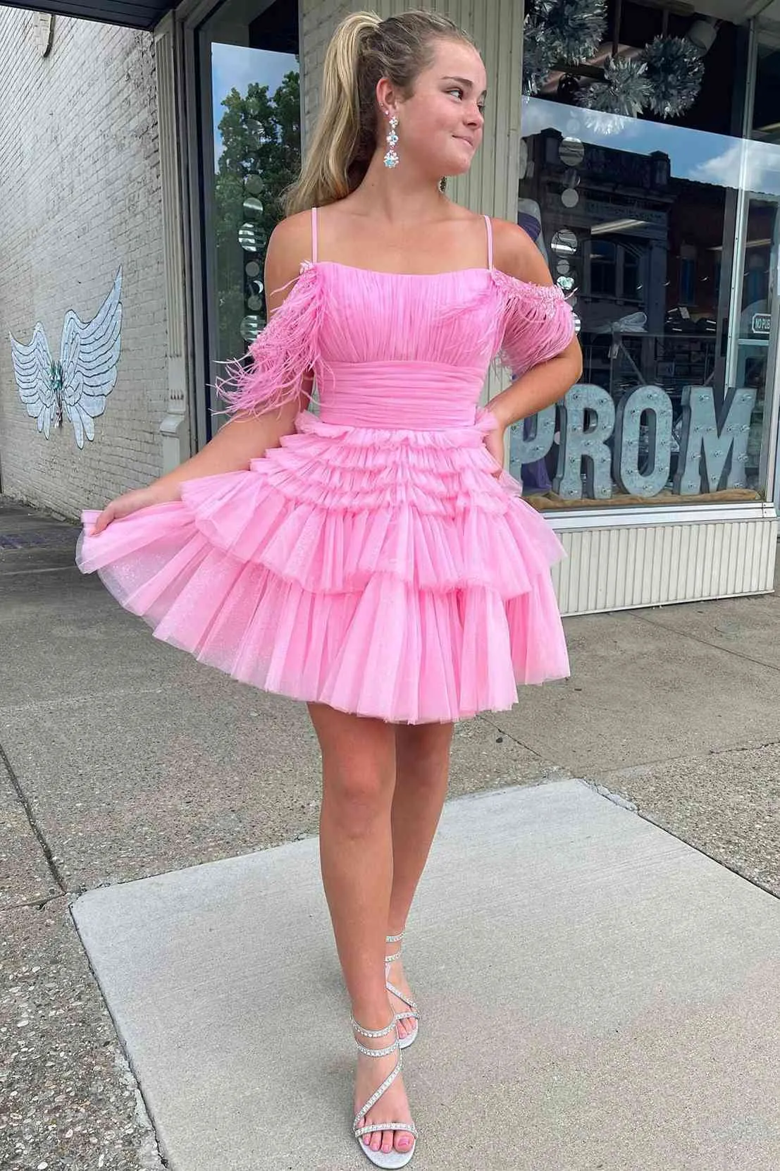 Hot Pink Cold Sleeves Tiered Tulle Party Dress Short Cocktail Dresses