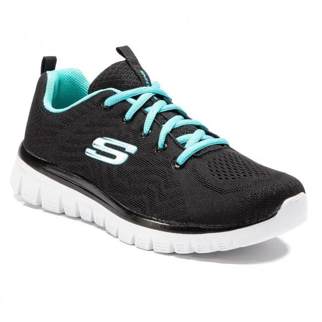 Lace Up Bountiful Quick Path Training Shoes