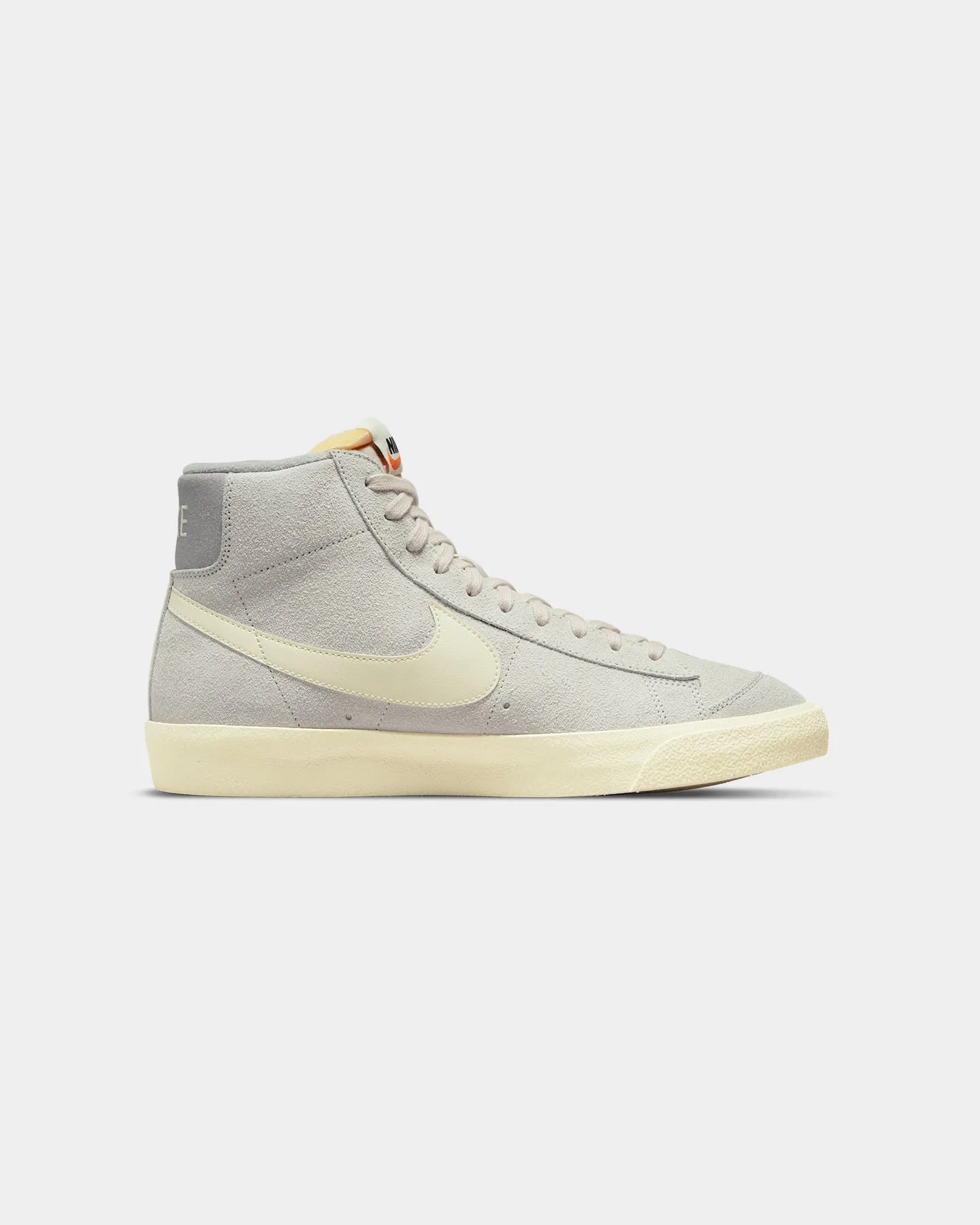 Nike Blazer Mid '77 Premium Vintage Light Bone/Coco