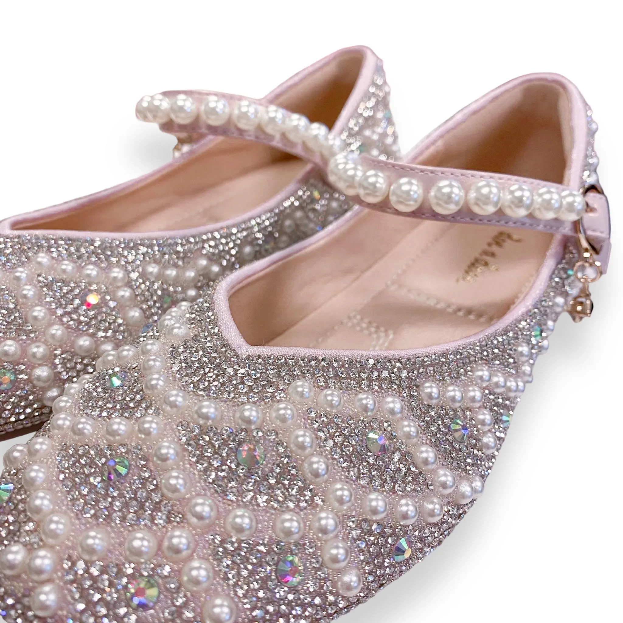 Pearl Strap Jewel Flat Shoes in Pink