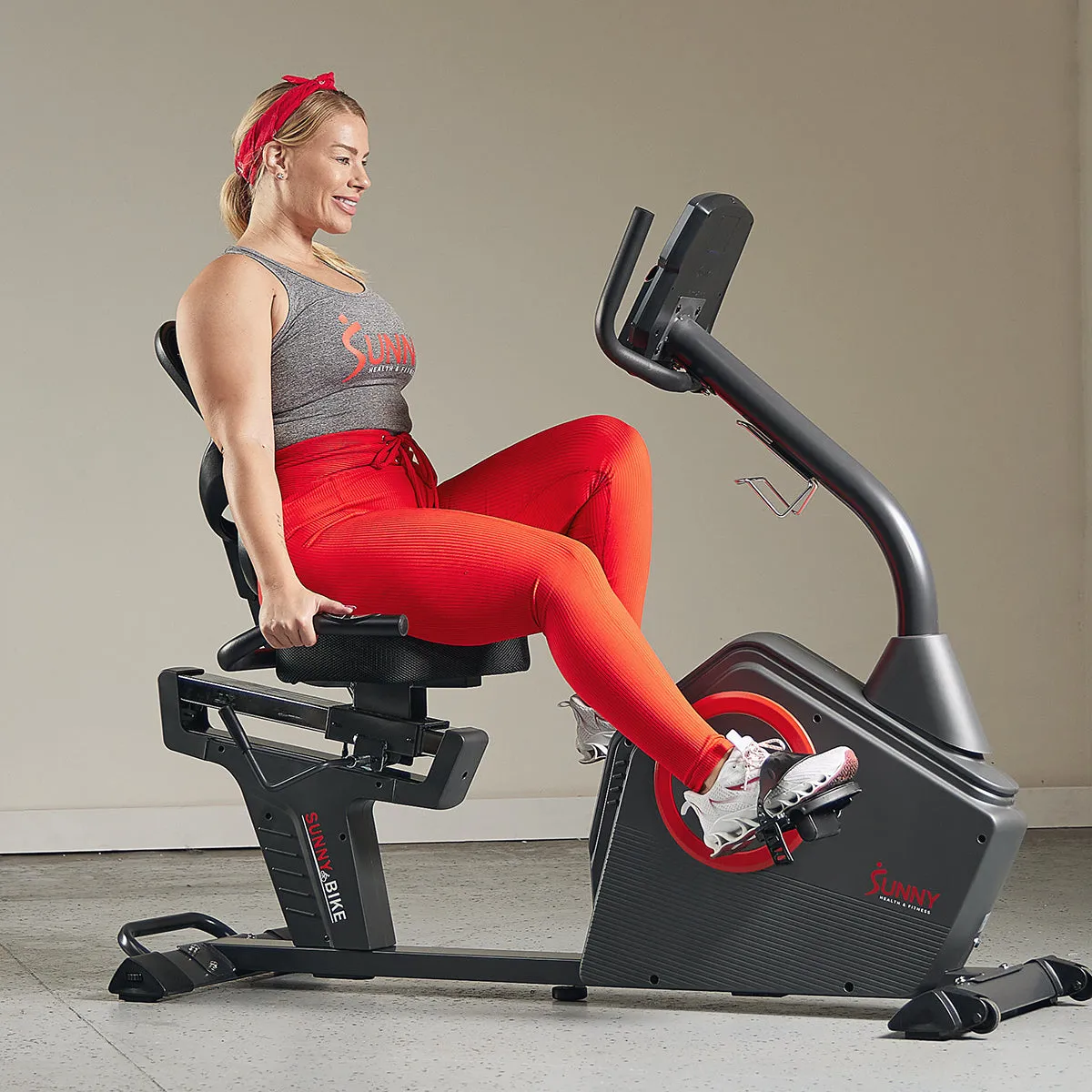 Smart Programmable 16 Levels Electro-Magnetic Resistance Recumbent Exercise Bike