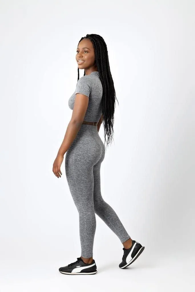 The Perfect Form Leggings in Grey